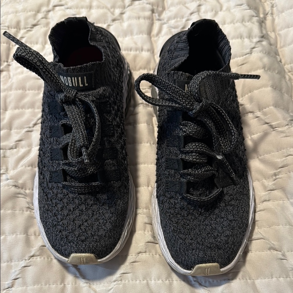 NOBULL sneakers dark gray size 5